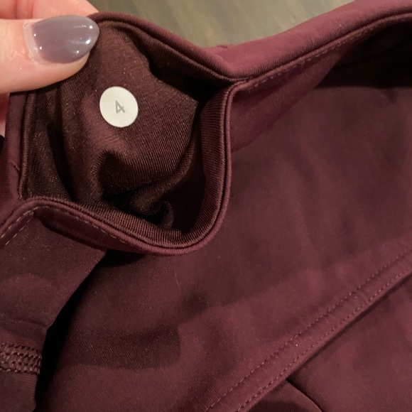 Lululemon Crop Leggings - Picture 4 of 4